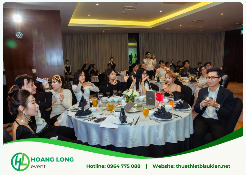 cách trang trí tất niên